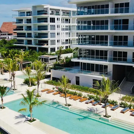 !condominio De Lujo! Playa + Piscinas + Natural